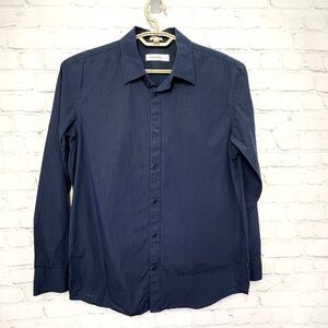 |•CALVIN KLEIN•| Navy Blue Button Down Shirts Size Medium